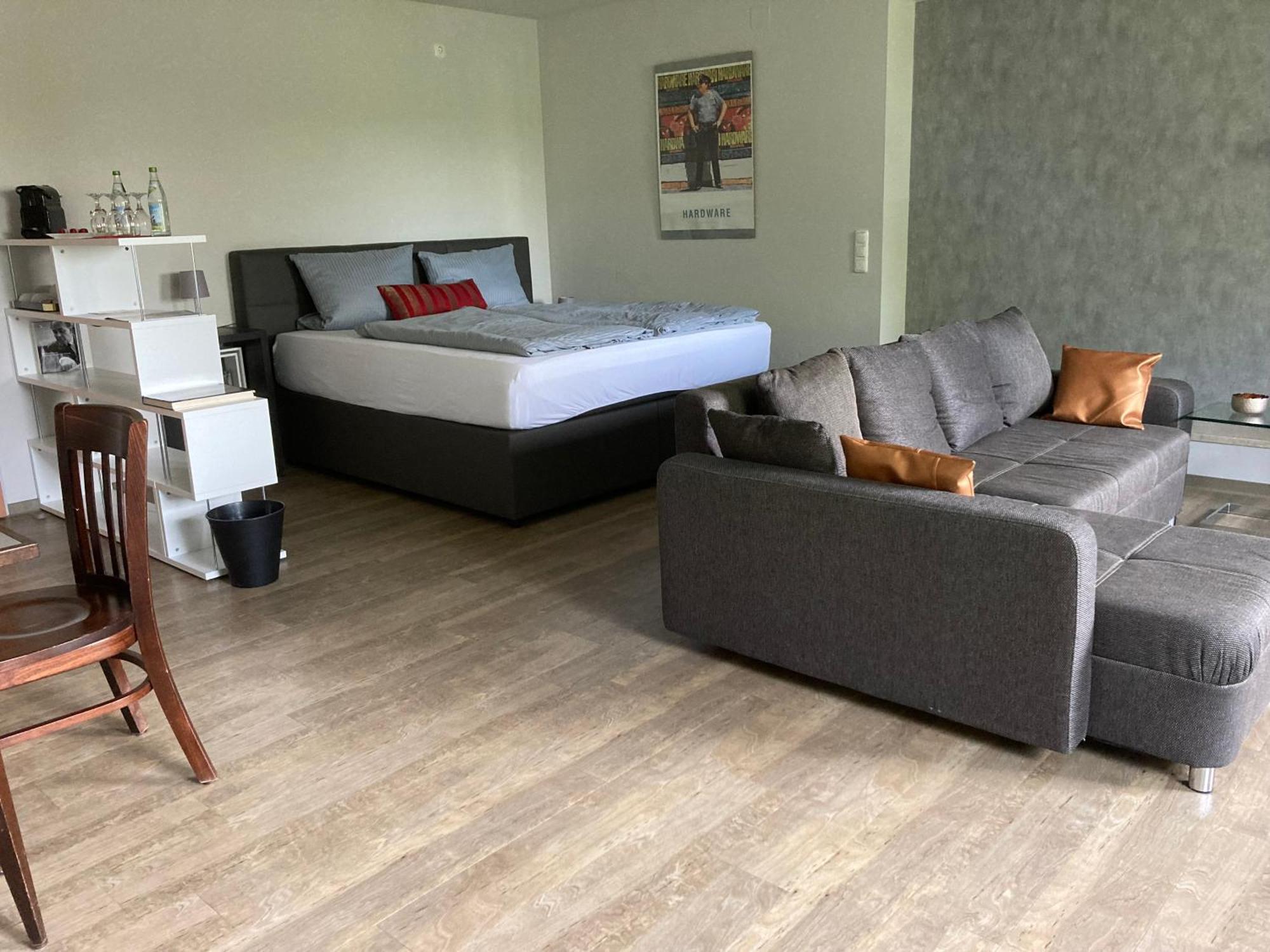 Das Singold Hotel Mit Highspeed Wlan Und Digitalem Schluessel Schwabmunchen Luaran gambar